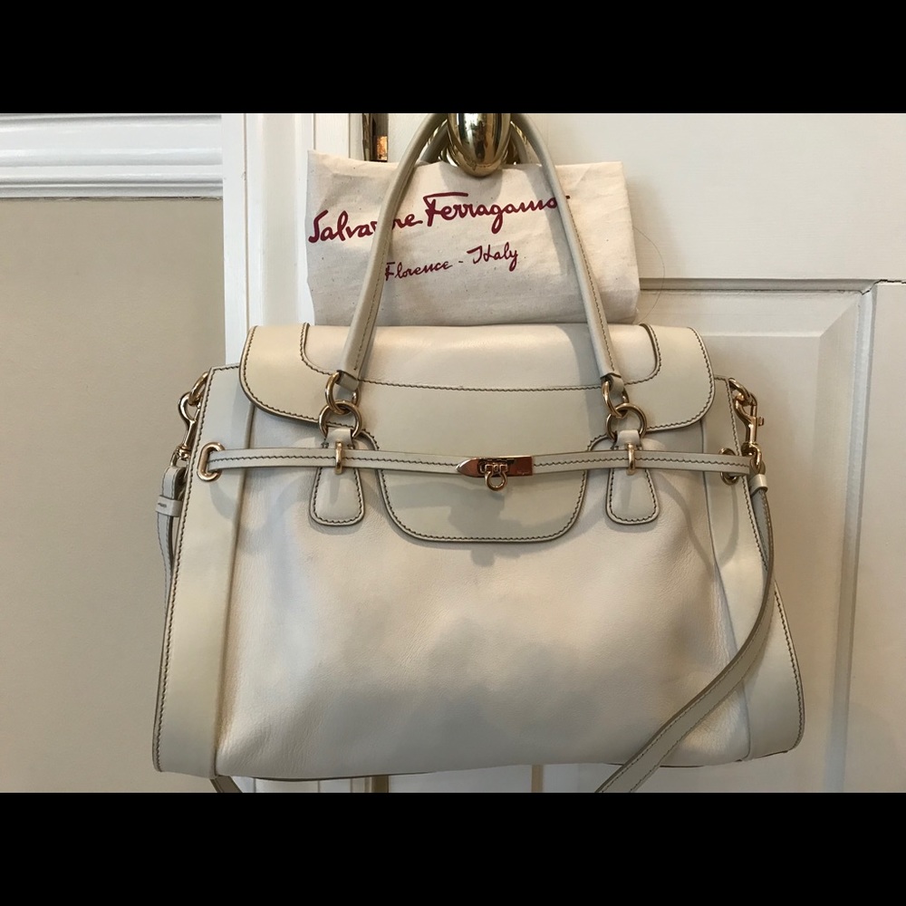 AUTHENTIC SALVATORE FERRAGAMO LEATHER BAG
